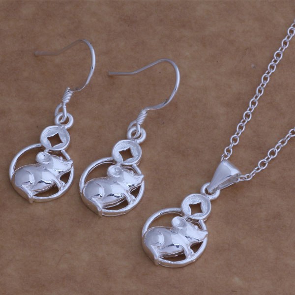 Silver Plated Piglet Jewellery Set | Necklace & Earrings | Boxed