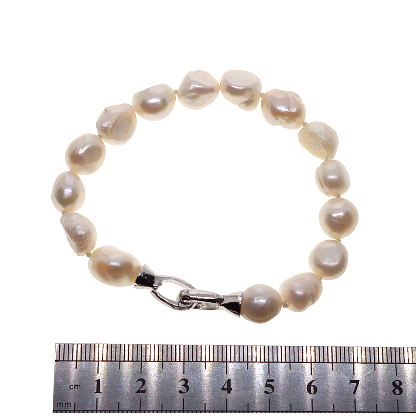 White Freshwater Pearl Bracelet | 8-9mm Pearls | 19cm Length | Gift Boxed