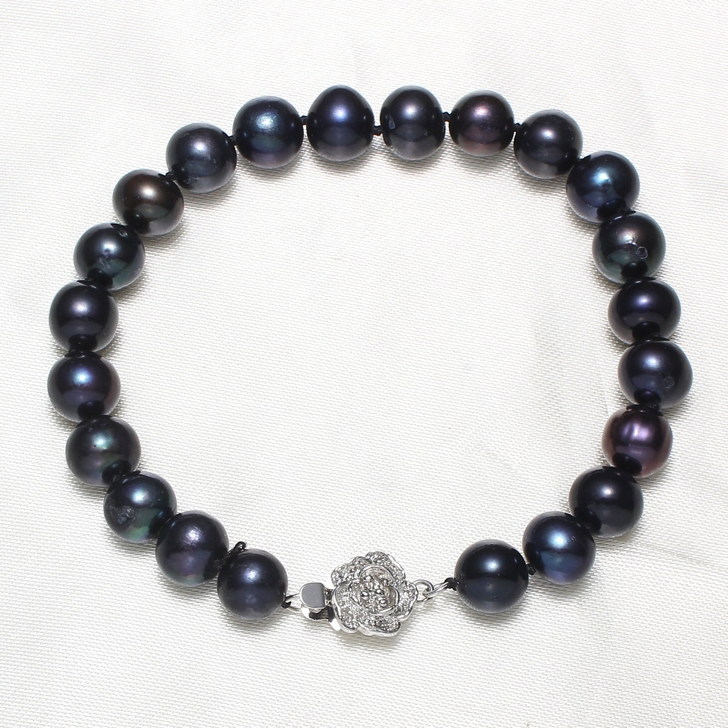 Pearl Bracelet - Style 10